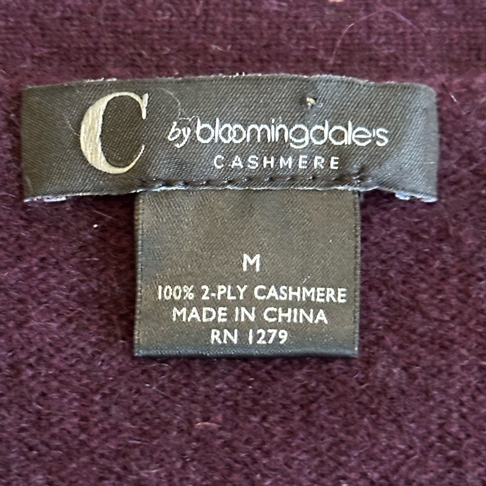 C by Bloomingdale’s Cashmere | 100% 2-Ply Cashmere Grandfather Cardigan, Size M - Picture 4 of 5